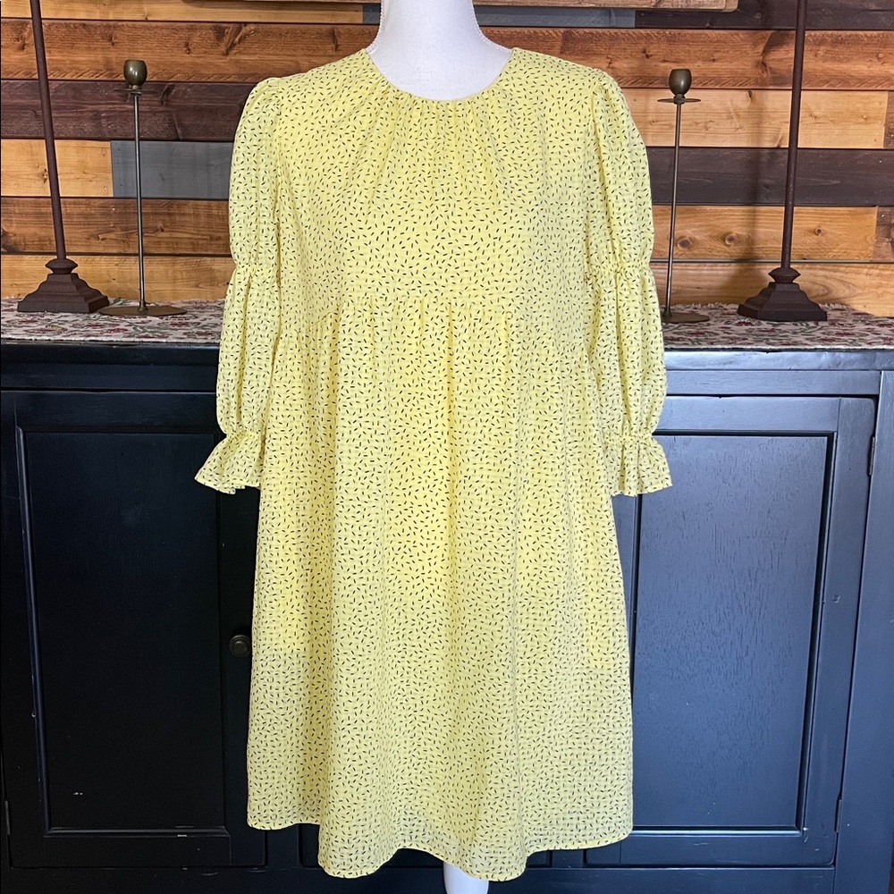 Who What Wear Yellow Printed Tiered Midi Dress with Puff Sleeves